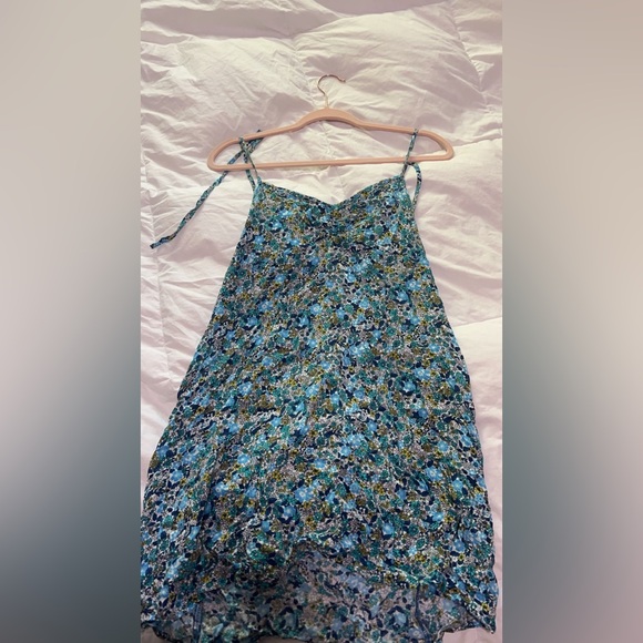 Wild fable floral open back dress size small - Picture 1 of 3